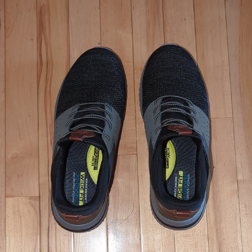 Skechers Black and Gray Sneakers with Mesh Upper